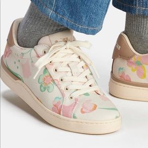 ☁️ Clip Low Top sneaker 🌼🌸